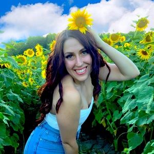 Meet your Posher, Kaley